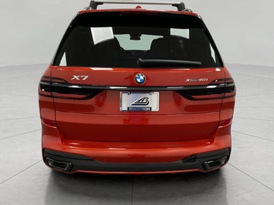 2026 BMW X7 xDrive40i Sports Activity Vehicle