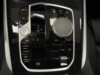 2026 BMW X7 xDrive40i Sports Activity Vehicle