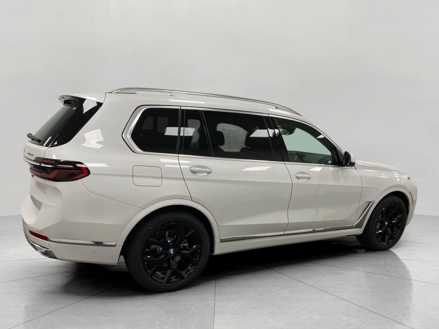 2027 BMW X7 xDrive40i Sports Activity Vehicle