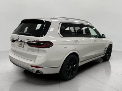 2027 BMW X7 xDrive40i Sports Activity Vehicle