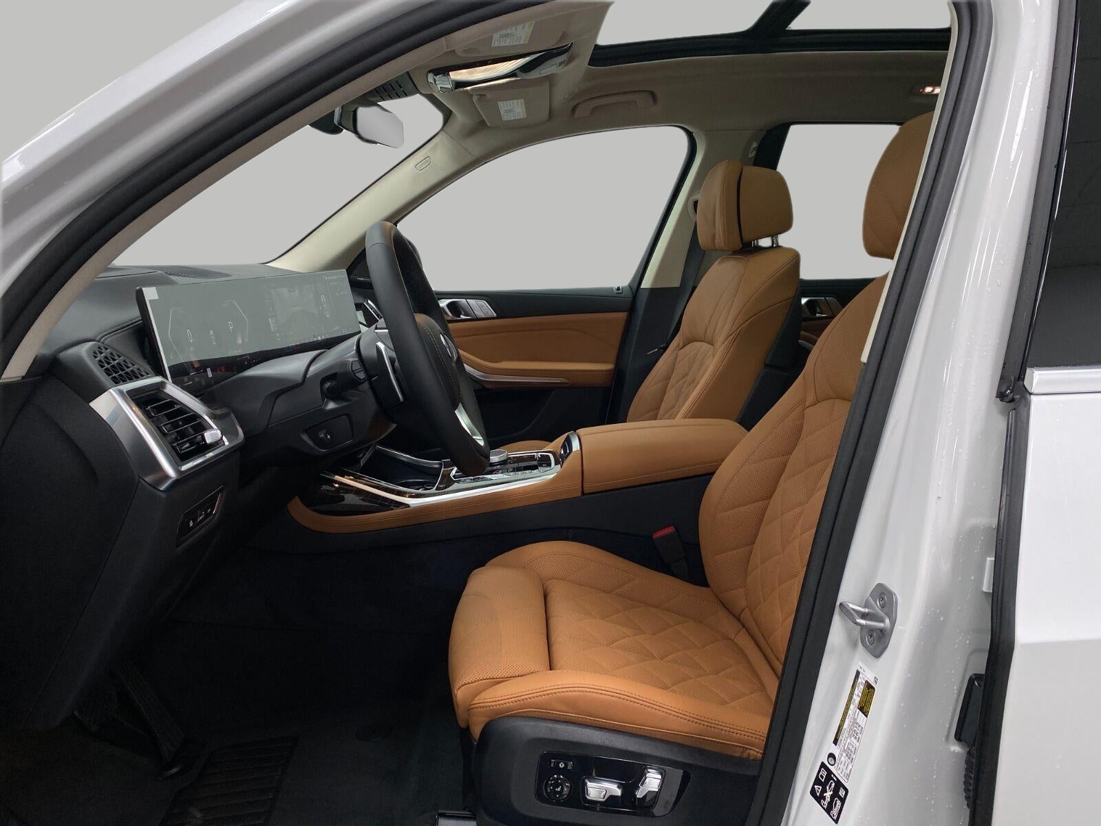 2027 BMW X7 xDrive40i Sports Activity Vehicle