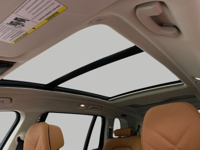 2027 BMW X7 xDrive40i Sports Activity Vehicle
