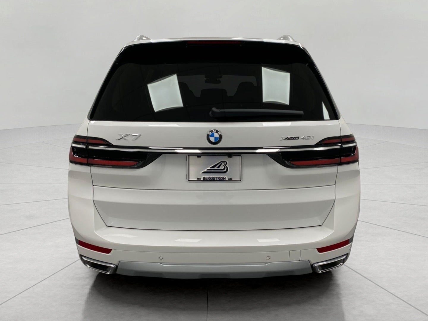 2027 BMW X7 xDrive40i Sports Activity Vehicle