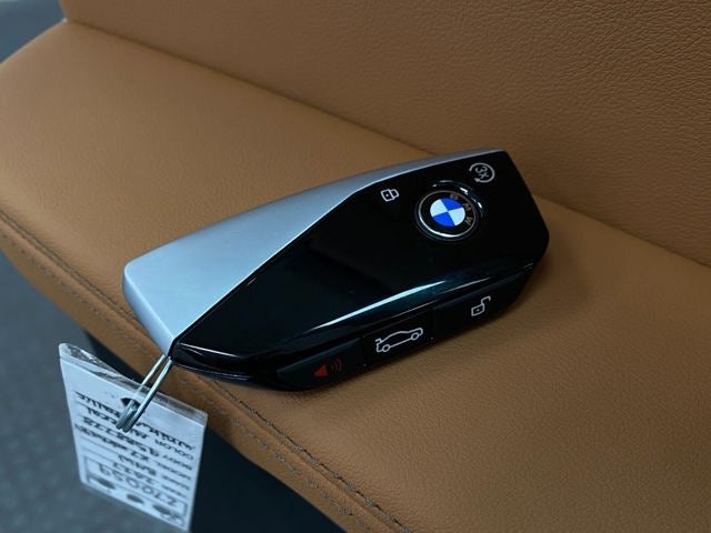 2027 BMW X7 xDrive40i Sports Activity Vehicle