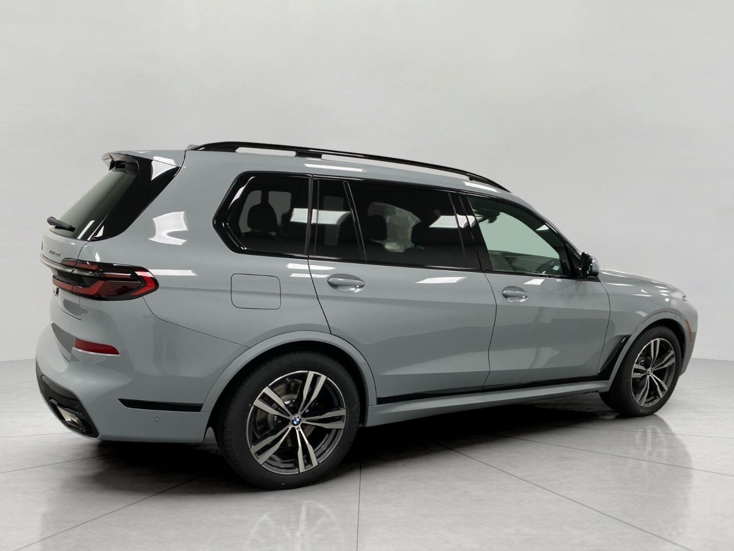 2027 BMW X7 xDrive40i Sports Activity Vehicle