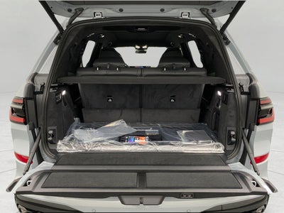 2027 BMW X7 xDrive40i Sports Activity Vehicle