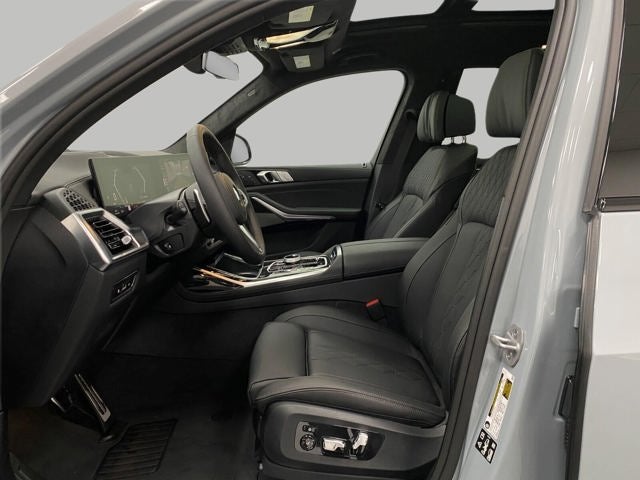 2027 BMW X7 xDrive40i Sports Activity Vehicle