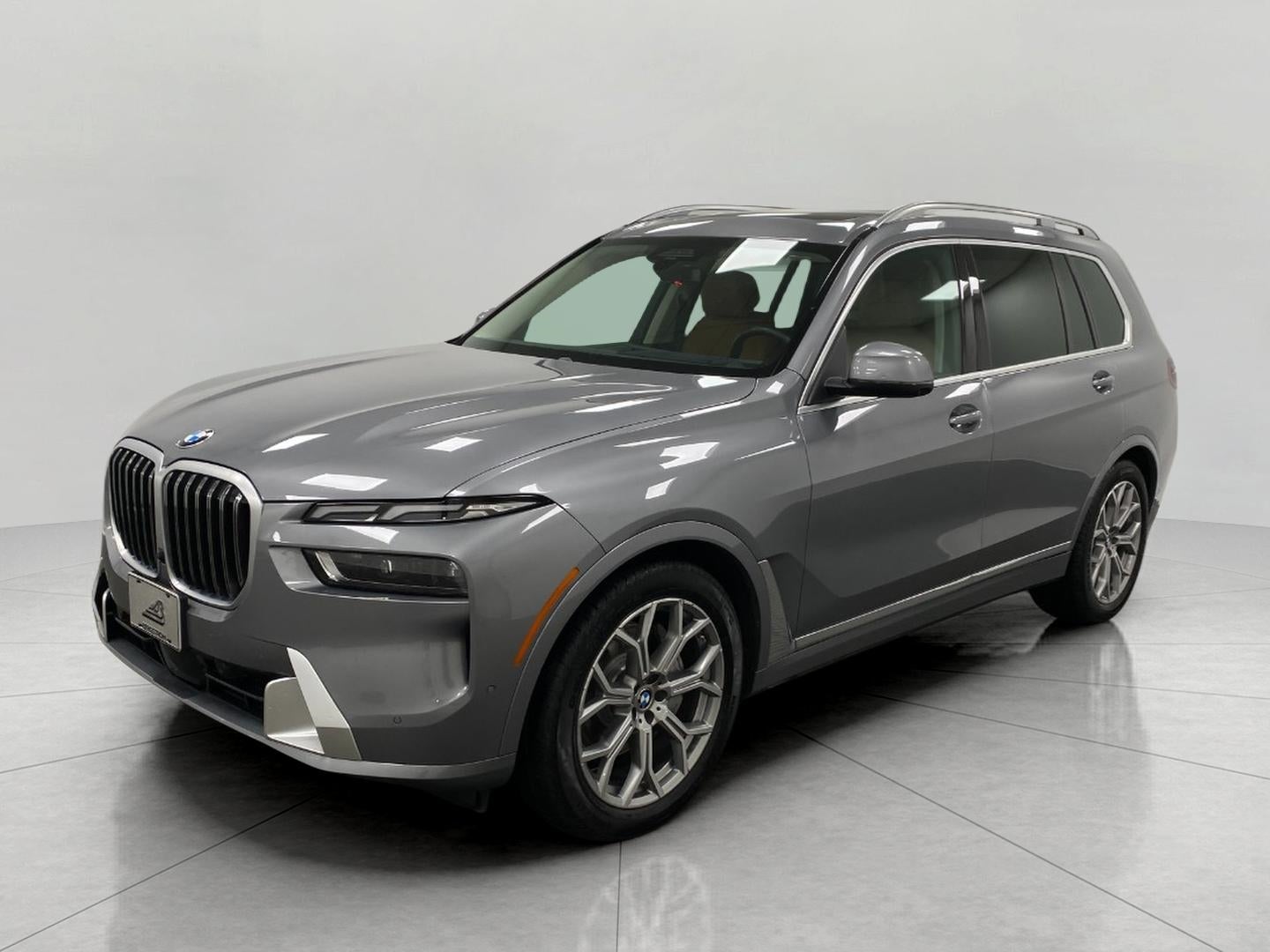 2023 BMW X7 xDrive40i Sports Activity Vehicle