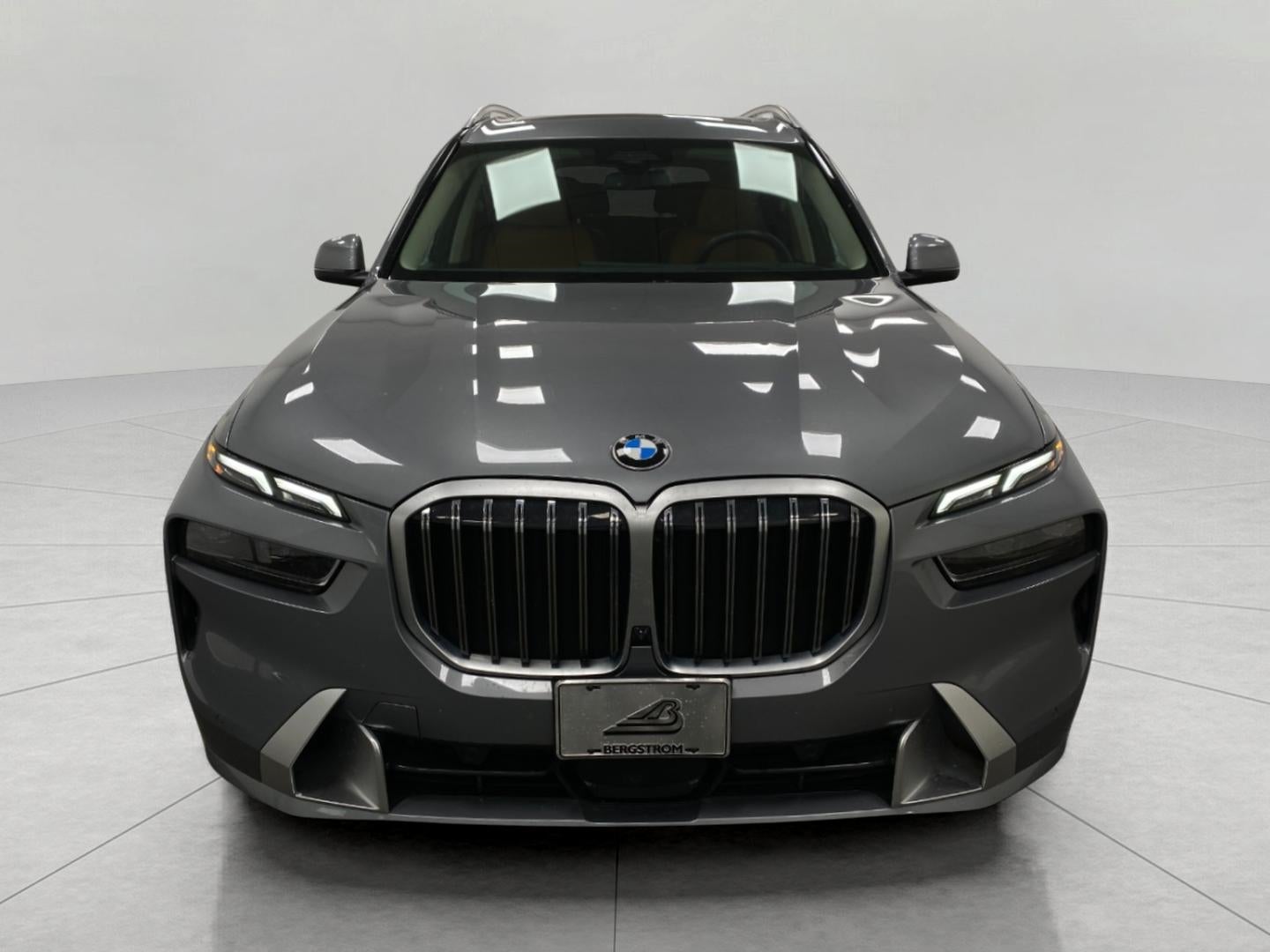 2023 BMW X7 xDrive40i Sports Activity Vehicle