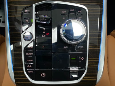 2023 BMW X7 xDrive40i Sports Activity Vehicle