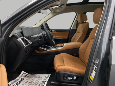 2023 BMW X7 xDrive40i Sports Activity Vehicle