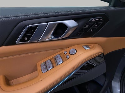 2023 BMW X7 xDrive40i Sports Activity Vehicle