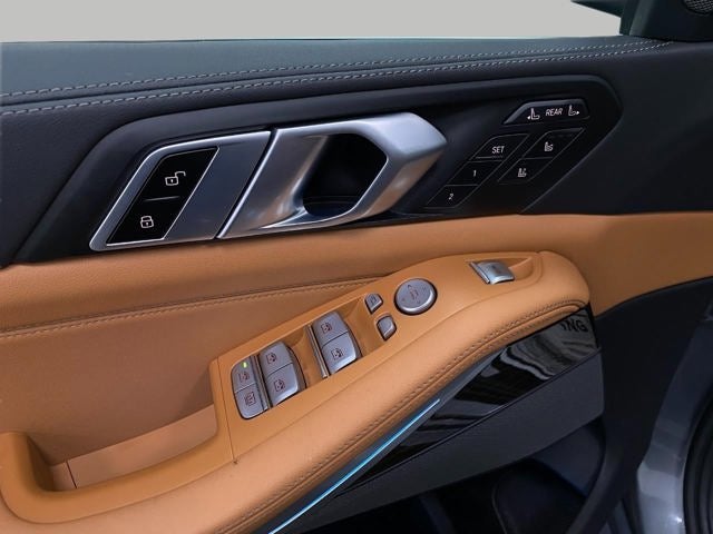 2023 BMW X7 xDrive40i Sports Activity Vehicle