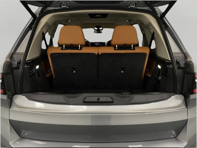 2023 BMW X7 xDrive40i Sports Activity Vehicle