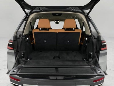 2023 BMW X7 xDrive40i Sports Activity Vehicle
