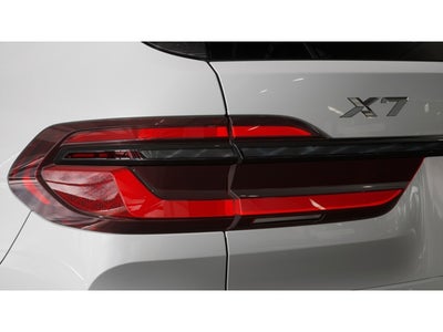 2026 BMW X7 xDrive40i Sports Activity Vehicle