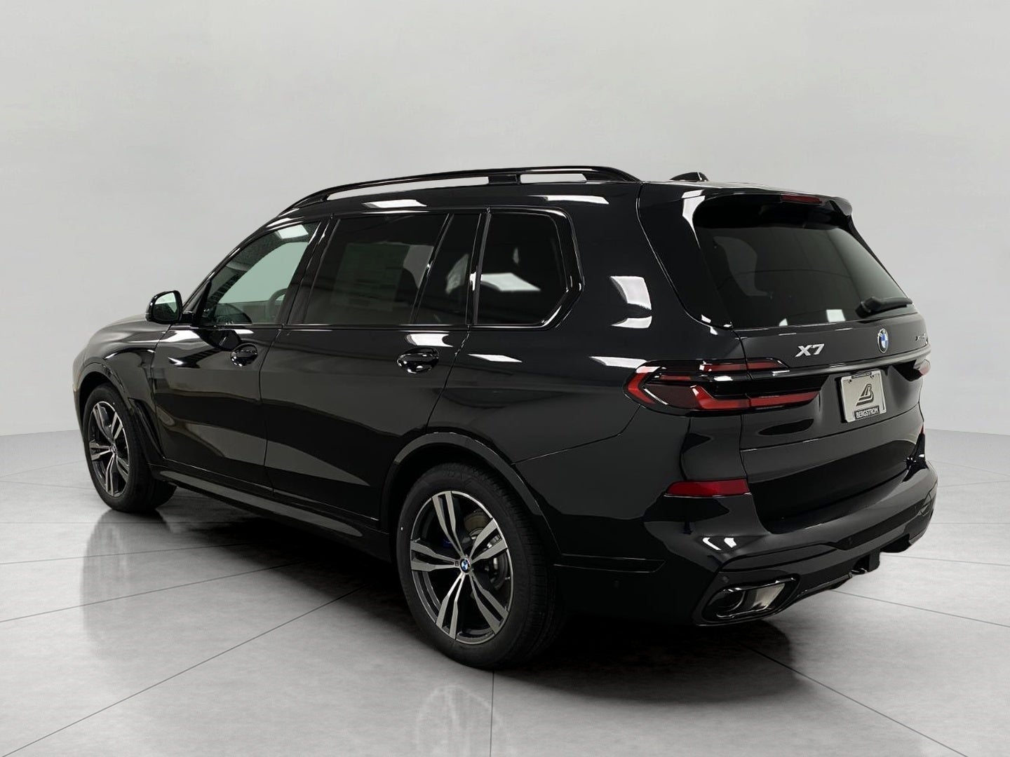 2027 BMW X7 xDrive40i Sports Activity Vehicle