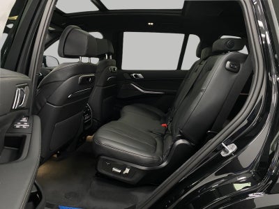 2027 BMW X7 xDrive40i Sports Activity Vehicle