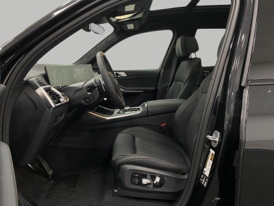 2027 BMW X7 xDrive40i Sports Activity Vehicle