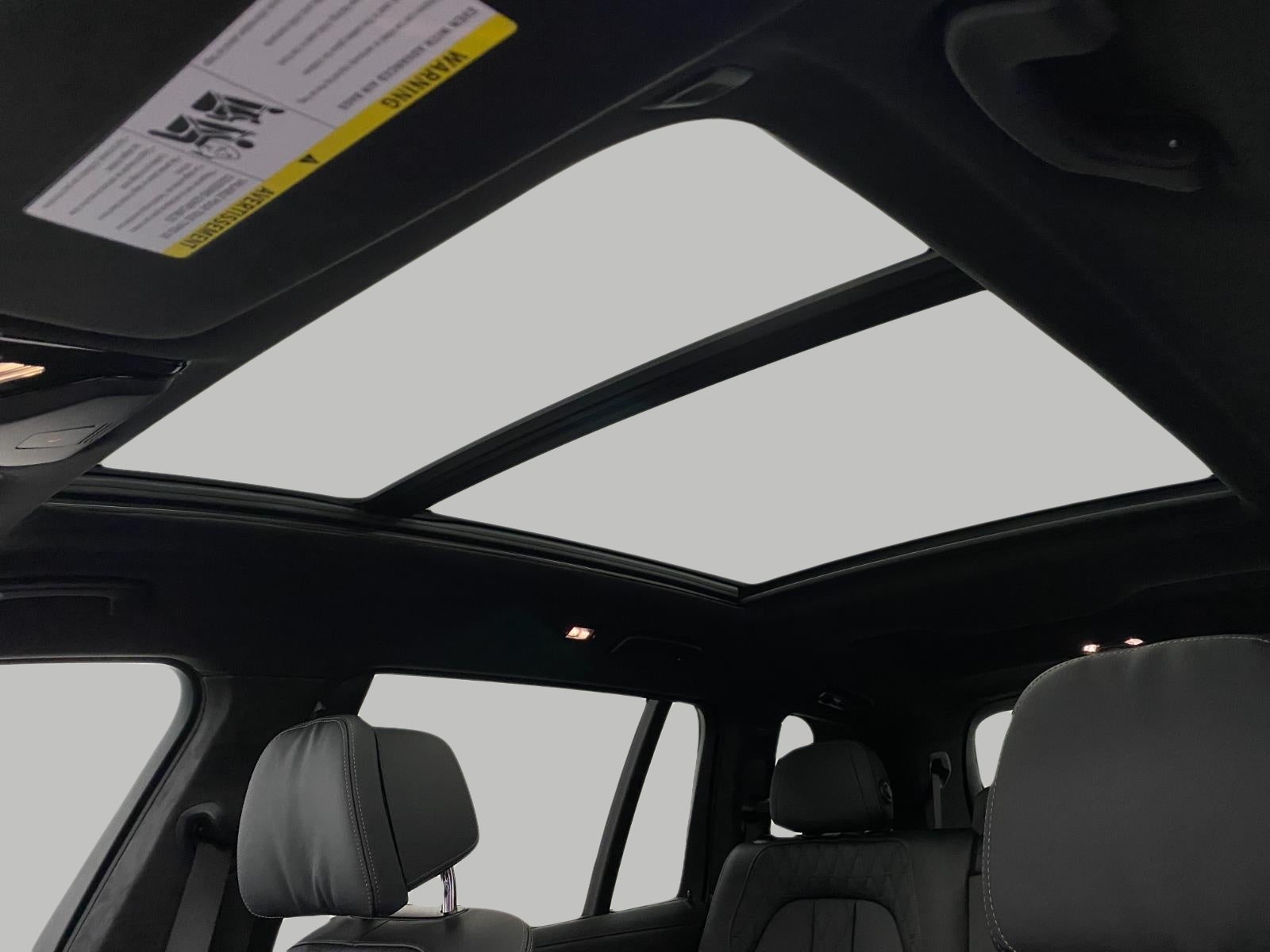 2027 BMW X7 xDrive40i Sports Activity Vehicle