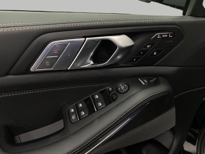 2027 BMW X7 xDrive40i Sports Activity Vehicle