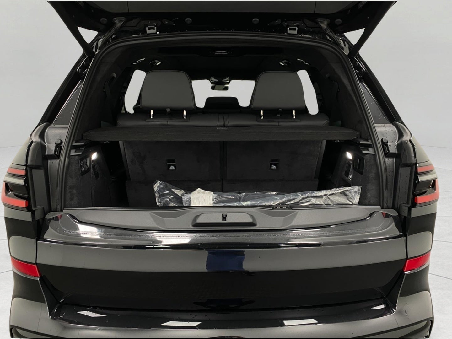 2027 BMW X7 xDrive40i Sports Activity Vehicle