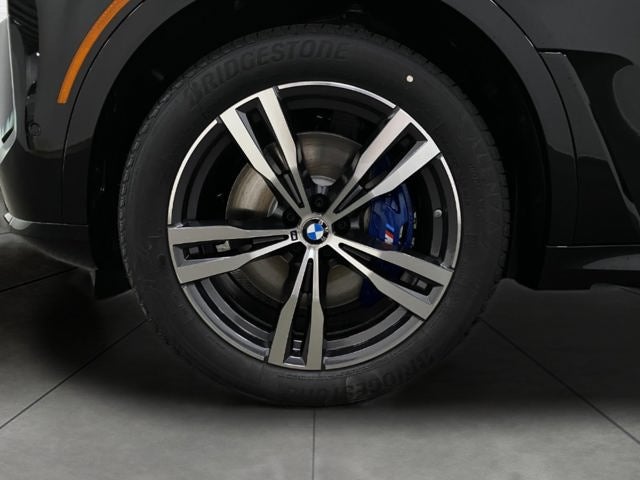 2027 BMW X7 xDrive40i Sports Activity Vehicle