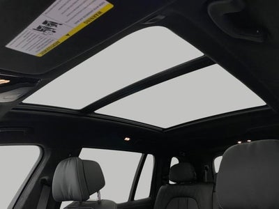 2027 BMW X7 xDrive40i Sports Activity Vehicle