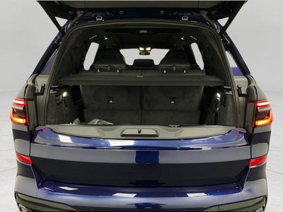 2027 BMW X7 xDrive40i Sports Activity Vehicle