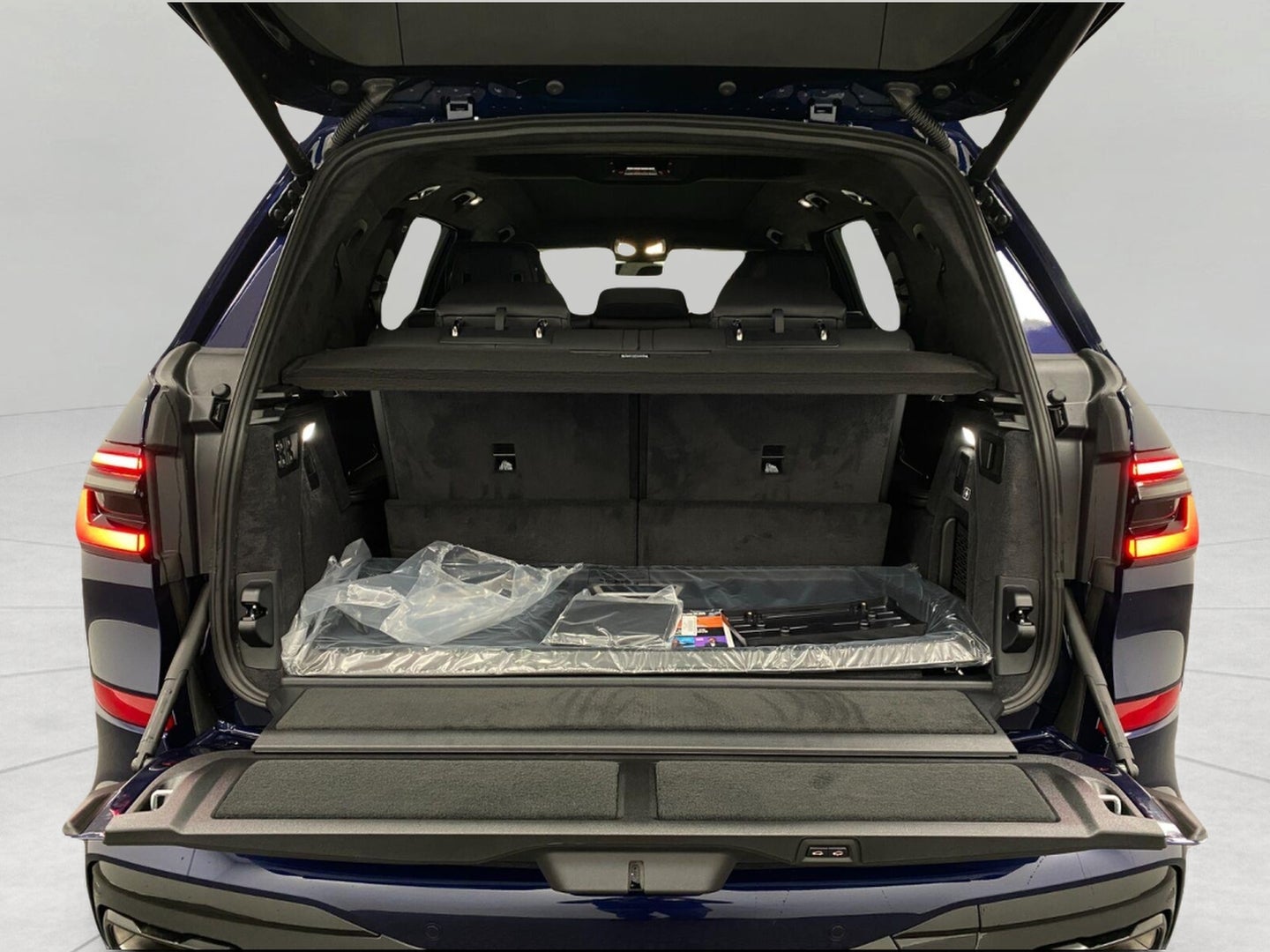 2027 BMW X7 xDrive40i Sports Activity Vehicle