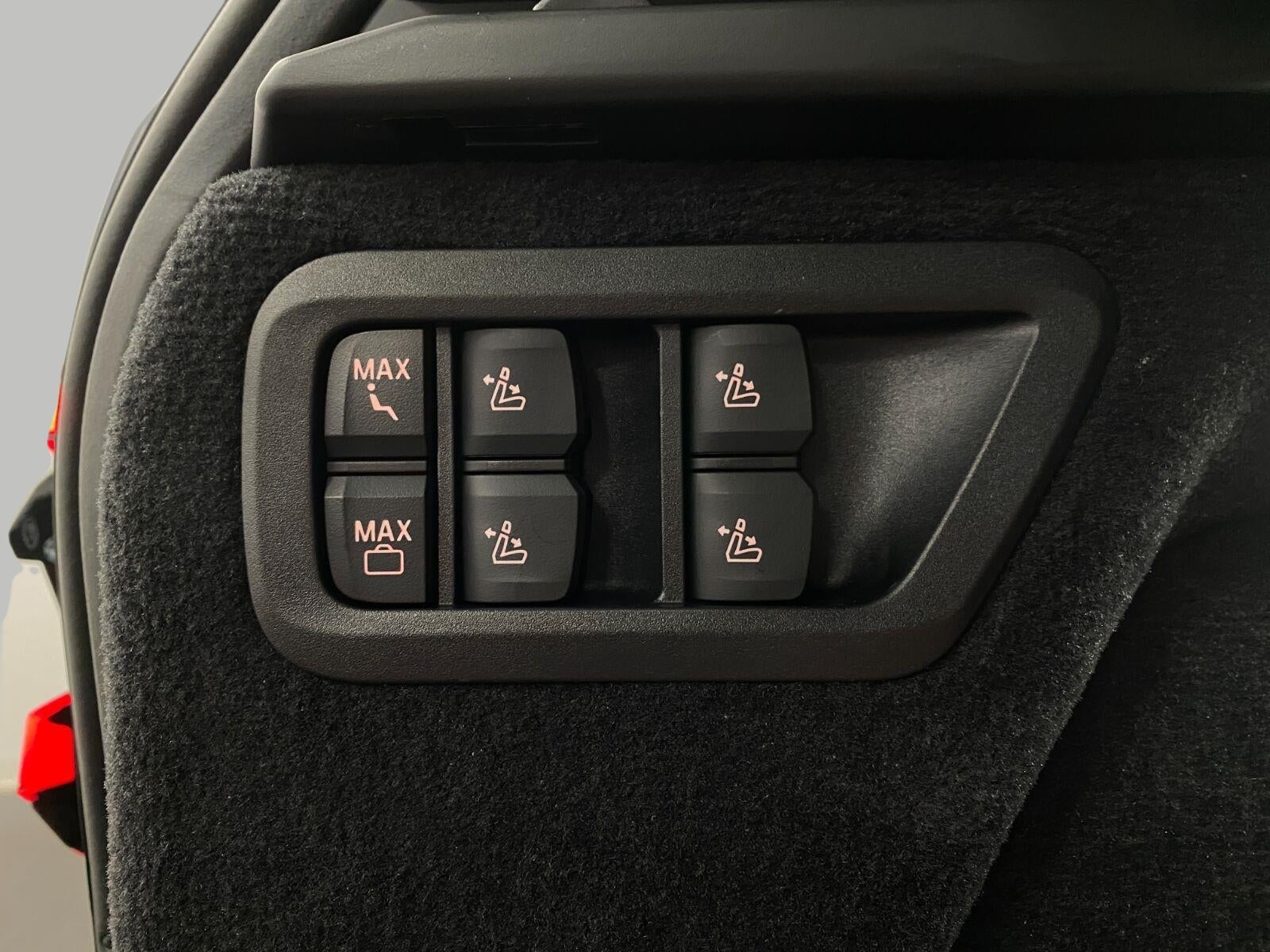 2027 BMW X7 xDrive40i Sports Activity Vehicle