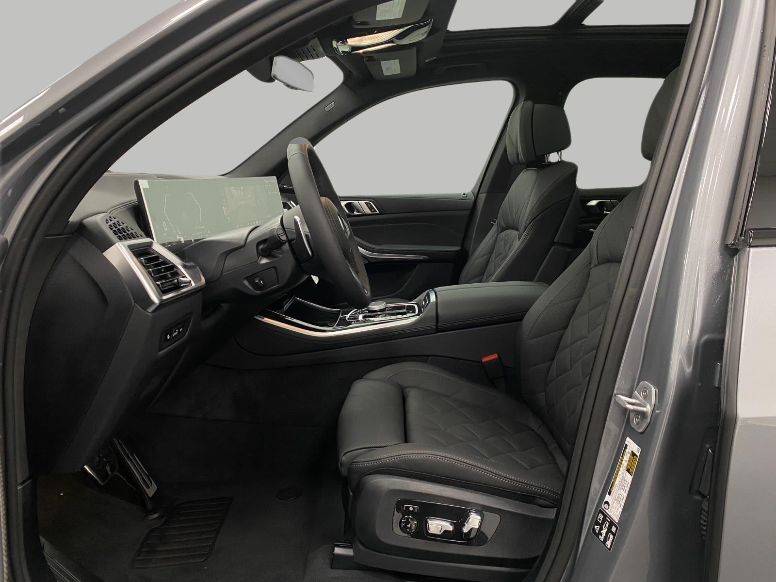 2026 BMW X5 xDrive40i Sports Activity Vehicle