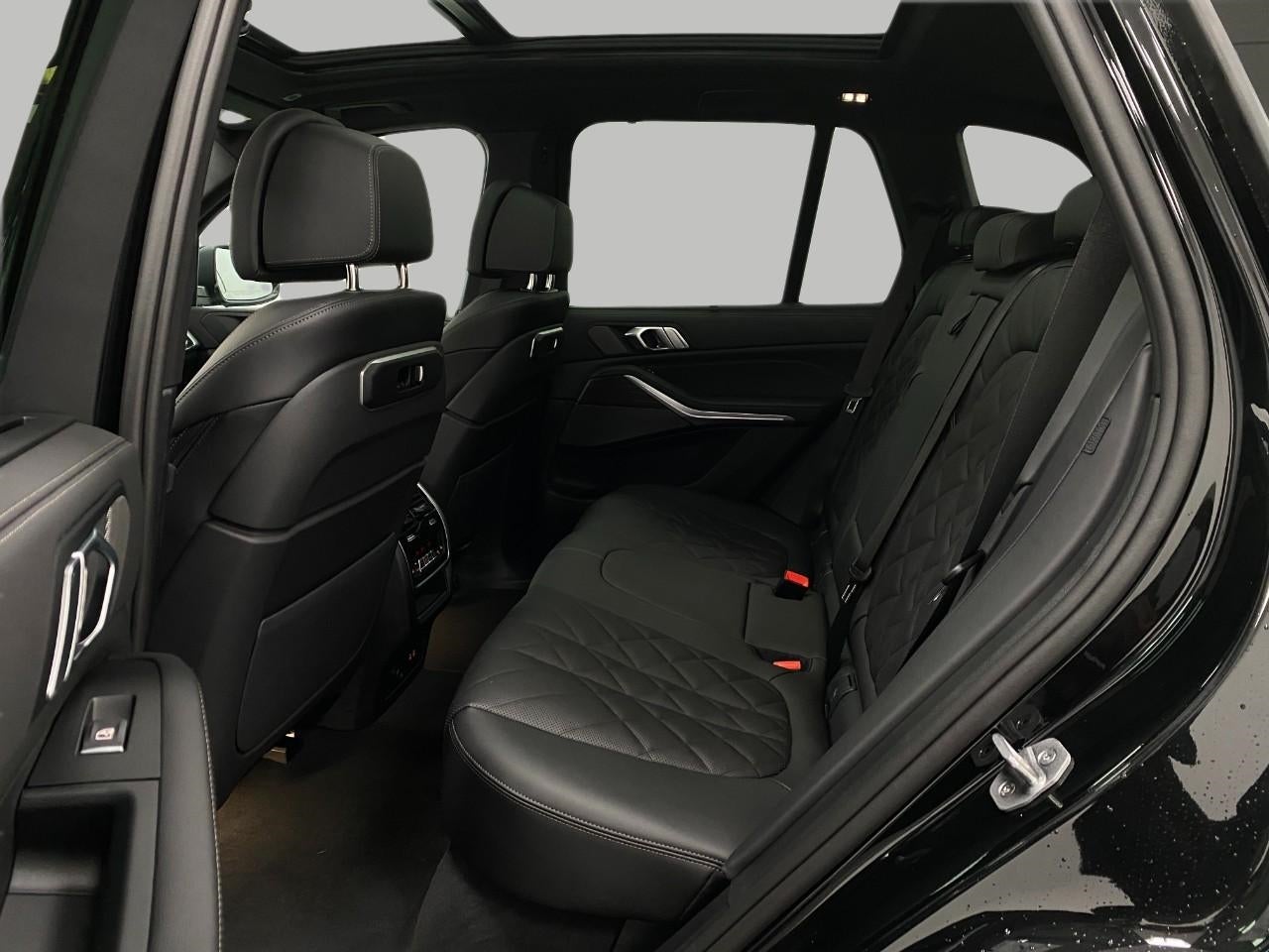 2026 BMW X5 xDrive40i Sports Activity Vehicle