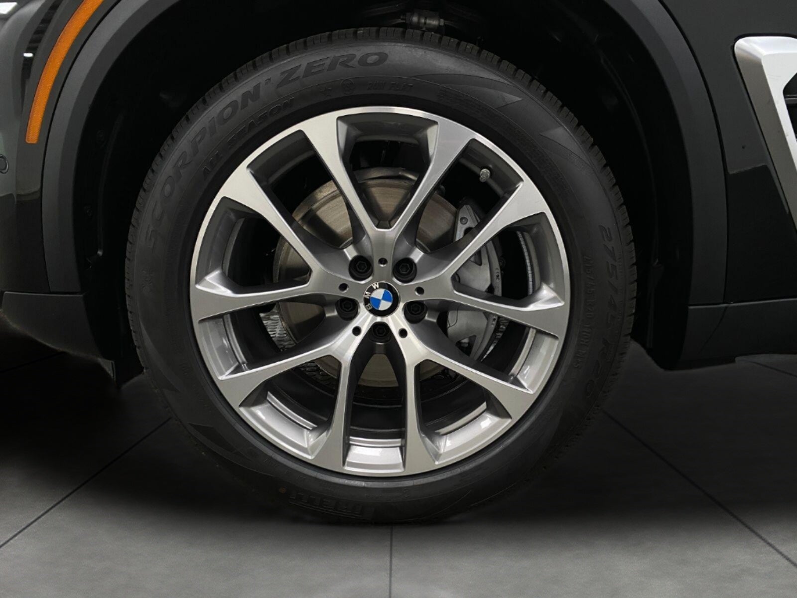 2026 BMW X5 xDrive40i Sports Activity Vehicle