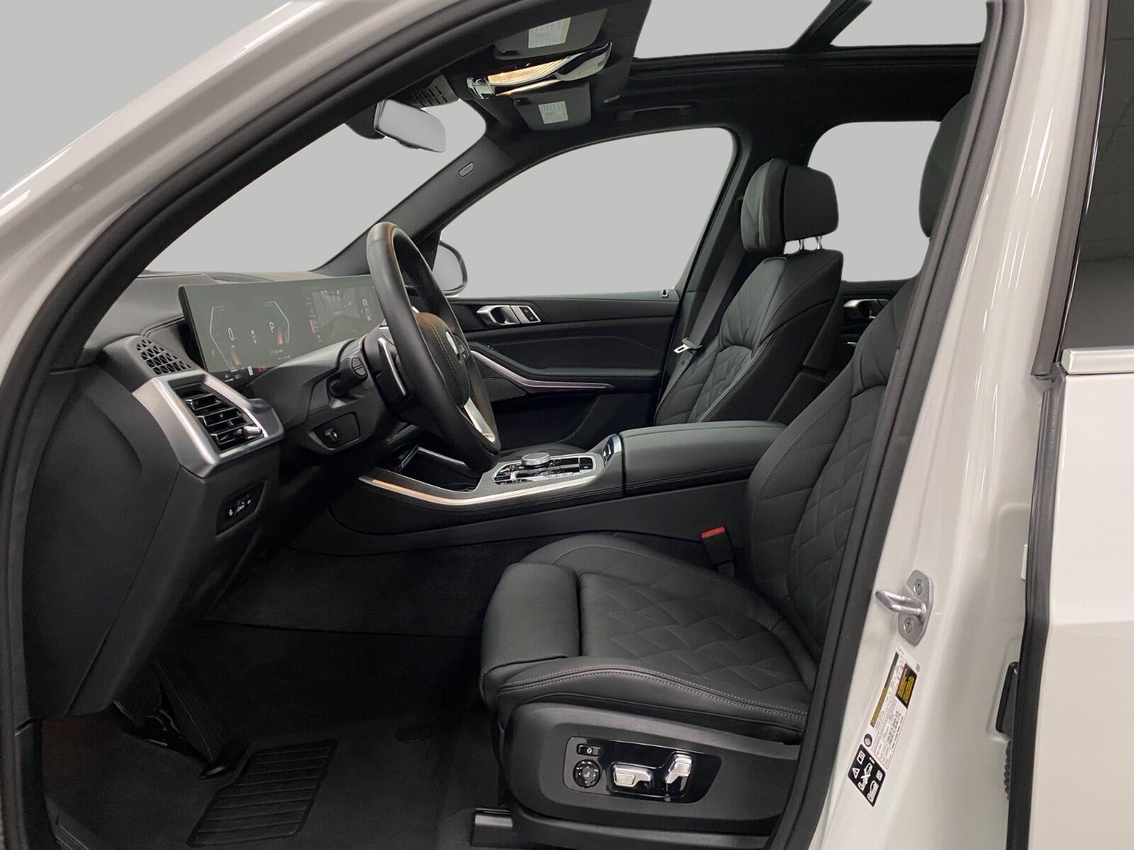 2026 BMW X5 xDrive40i Sports Activity Vehicle