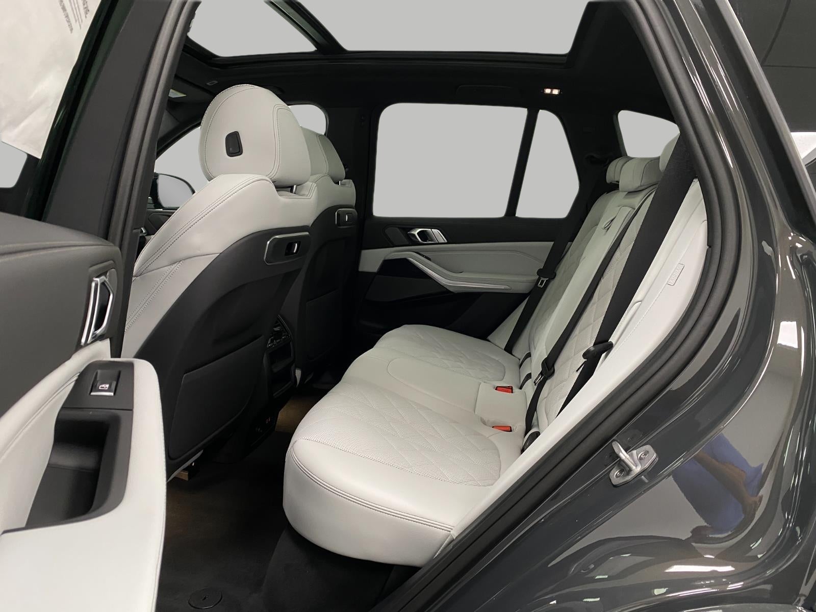 2026 BMW X5 xDrive40i Sports Activity Vehicle