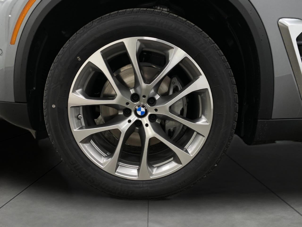 2026 BMW X5 xDrive40i Sports Activity Vehicle