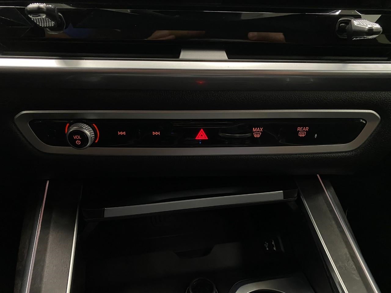 2023 BMW X7 M60i Sports Activity Vehicle