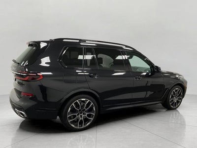 2023 BMW X7 M60i Sports Activity Vehicle