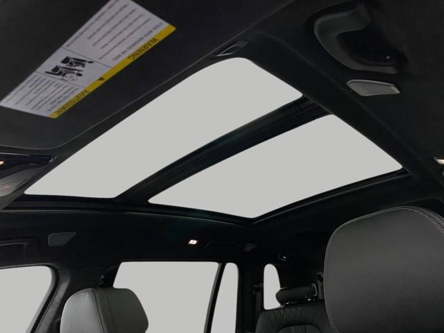 2023 BMW X7 M60i Sports Activity Vehicle