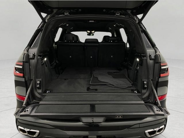2023 BMW X7 M60i Sports Activity Vehicle