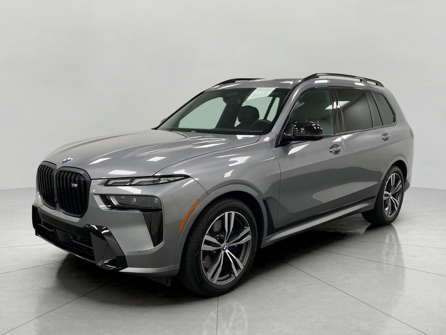 2026 BMW X7 M60i Sports Activity Vehicle