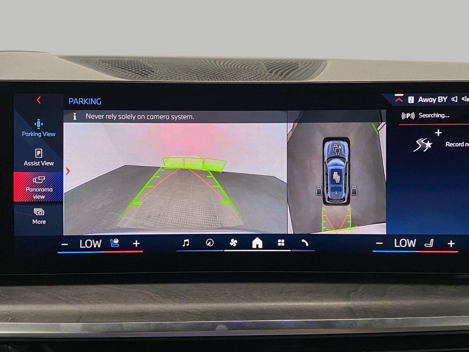 2026 BMW X7 M60i Sports Activity Vehicle