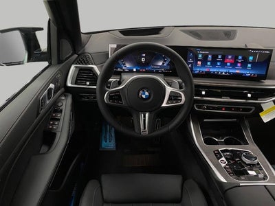 2026 BMW X7 M60i Sports Activity Vehicle