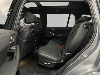 2026 BMW X7 M60i Sports Activity Vehicle