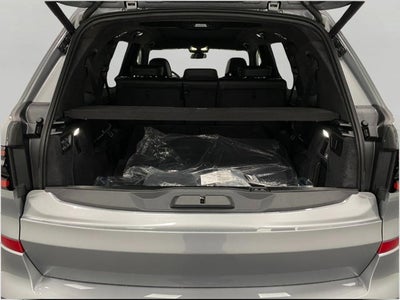 2026 BMW X7 M60i Sports Activity Vehicle