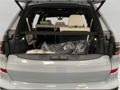 2027 BMW X7 M60i Sports Activity Vehicle