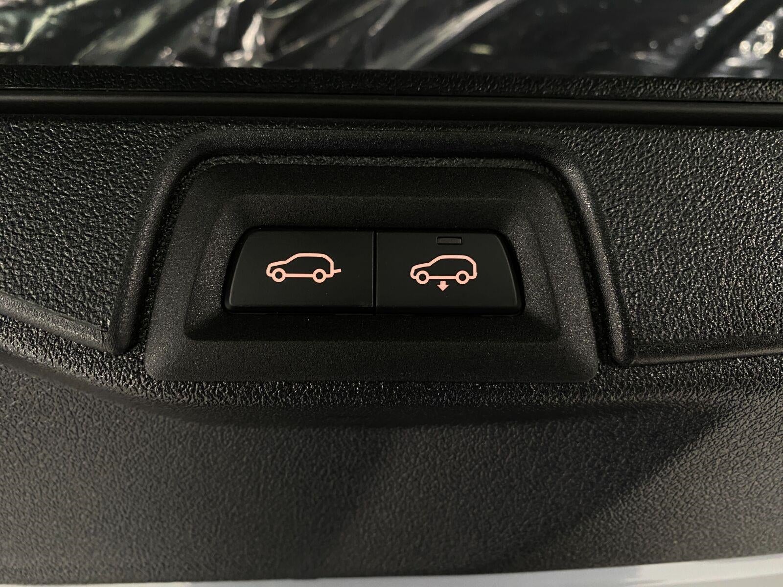 2027 BMW X7 M60i Sports Activity Vehicle