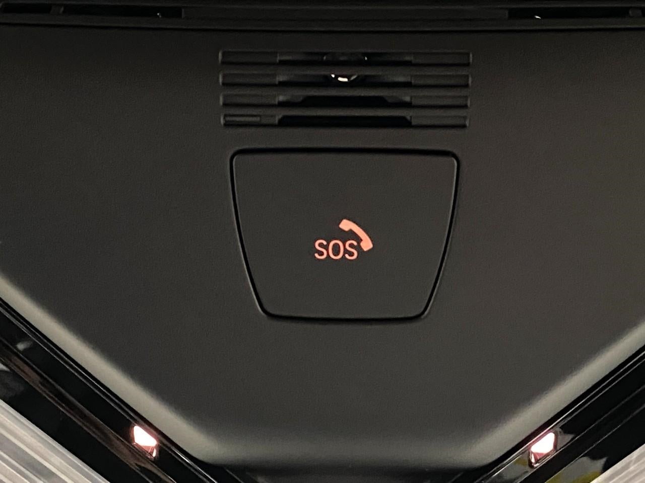 2026 BMW X7 M60i Sports Activity Vehicle