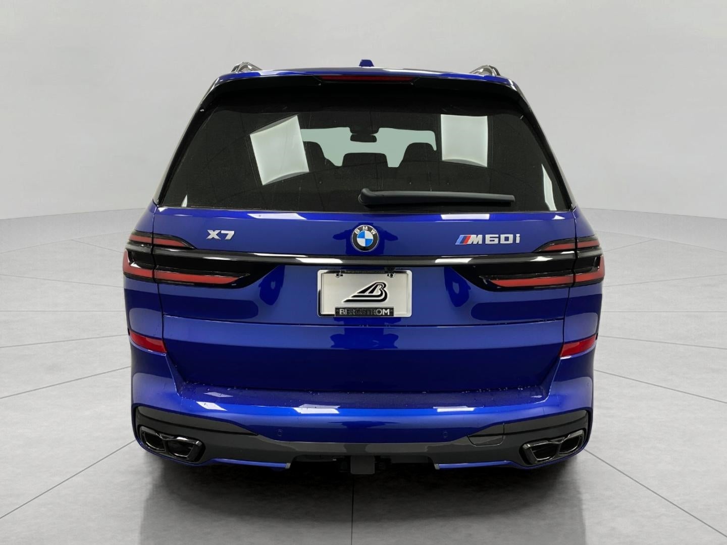 2026 BMW X7 M60i Sports Activity Vehicle